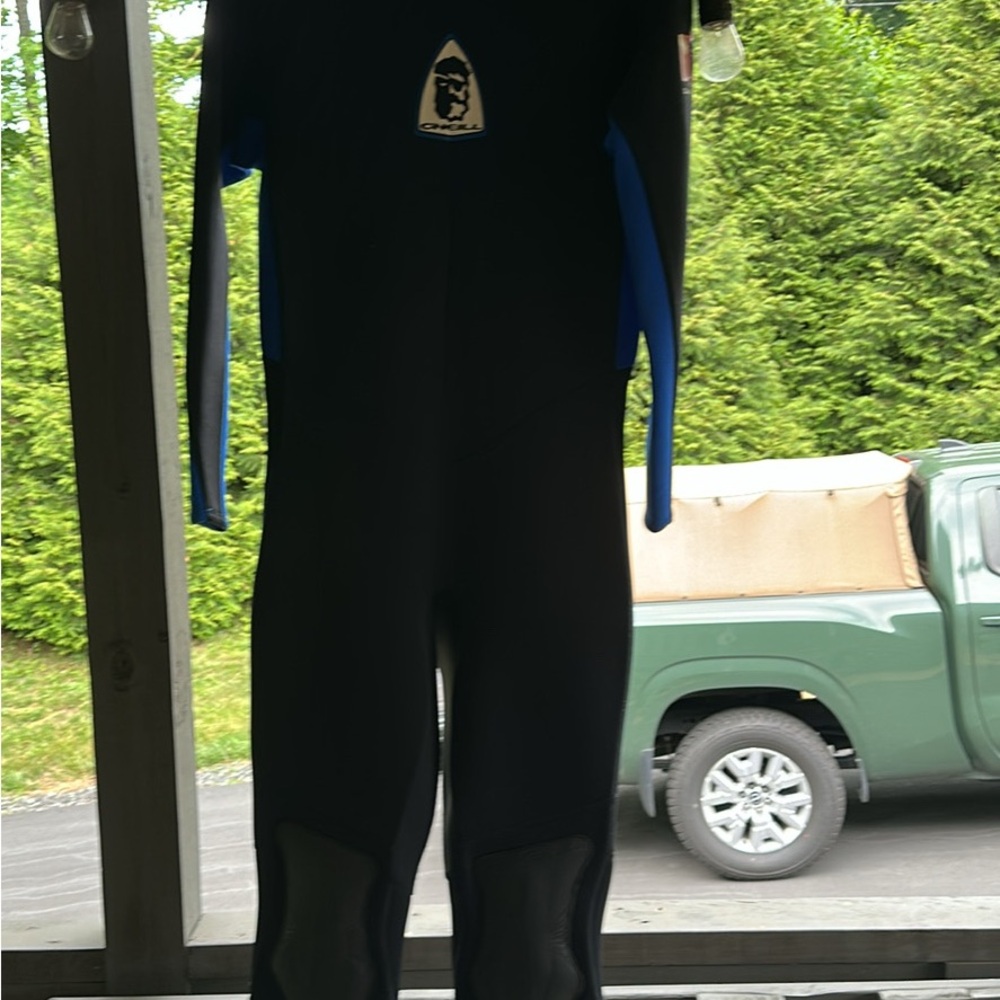 Black & Blue Full-Length One-Piece Wetsuit